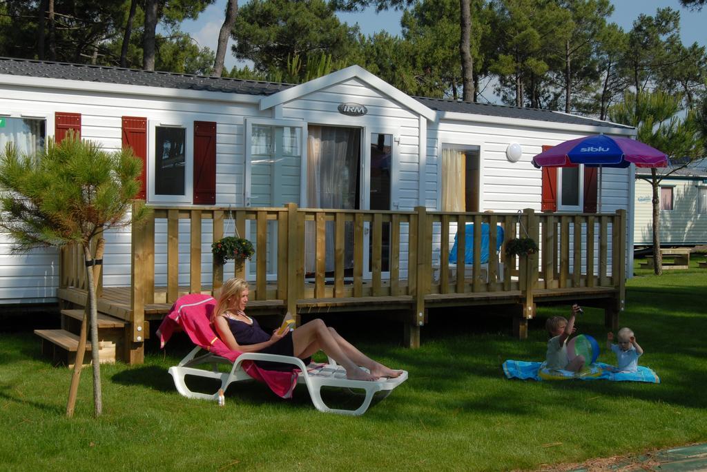 Camping Officiel Siblu Domaine De Litteau الغرفة الصورة